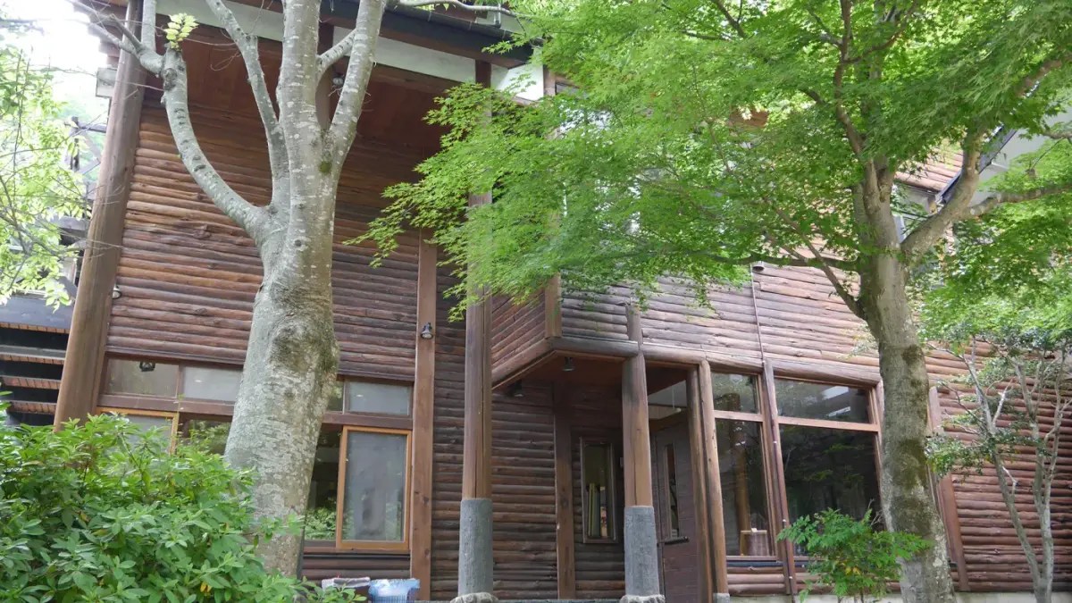 Kirihanazono Campsite in Japan